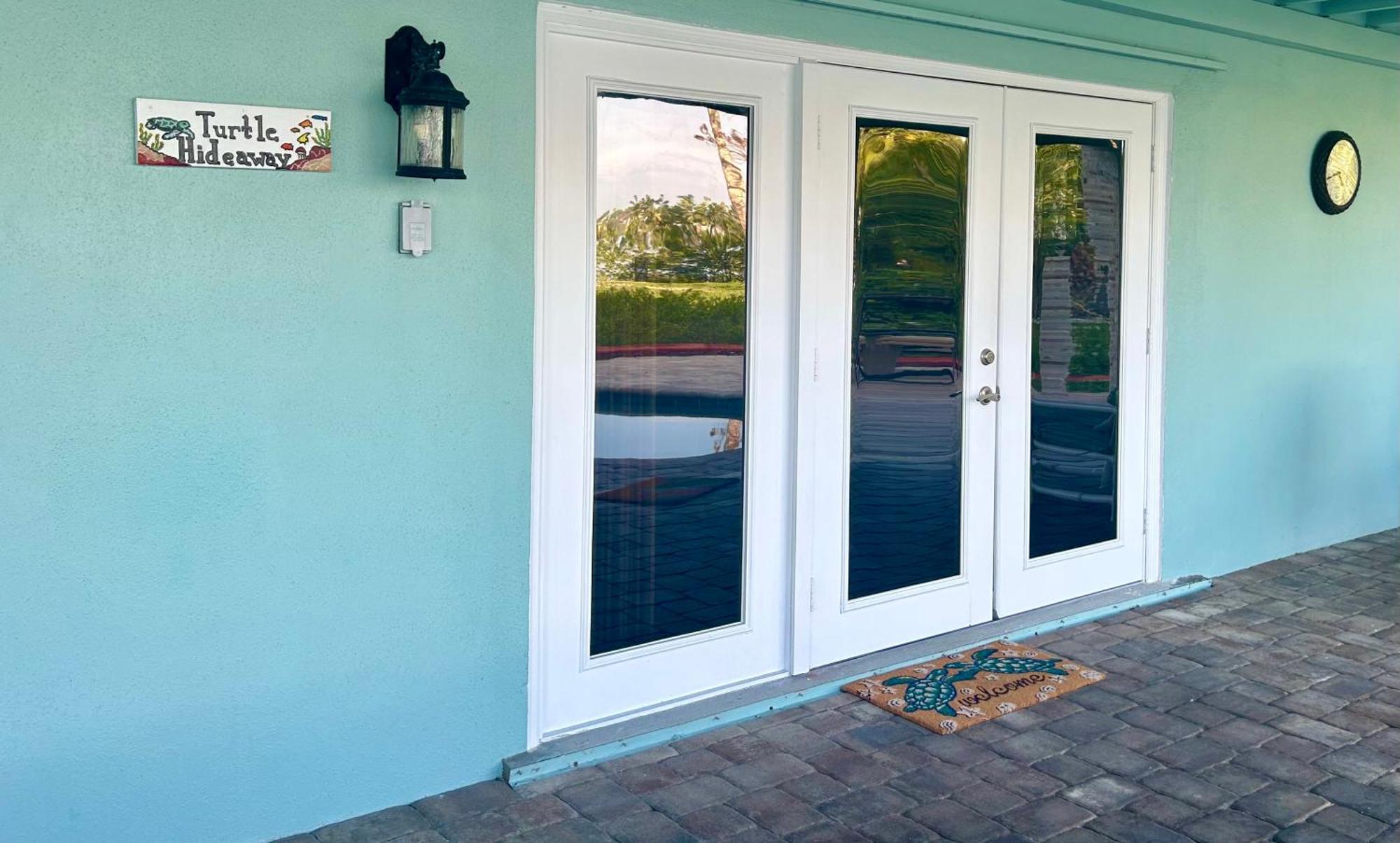 Guest Suite - Waterfront -Pool & Hot Tub- Walk To Beach Clearwater Beach Exterior foto