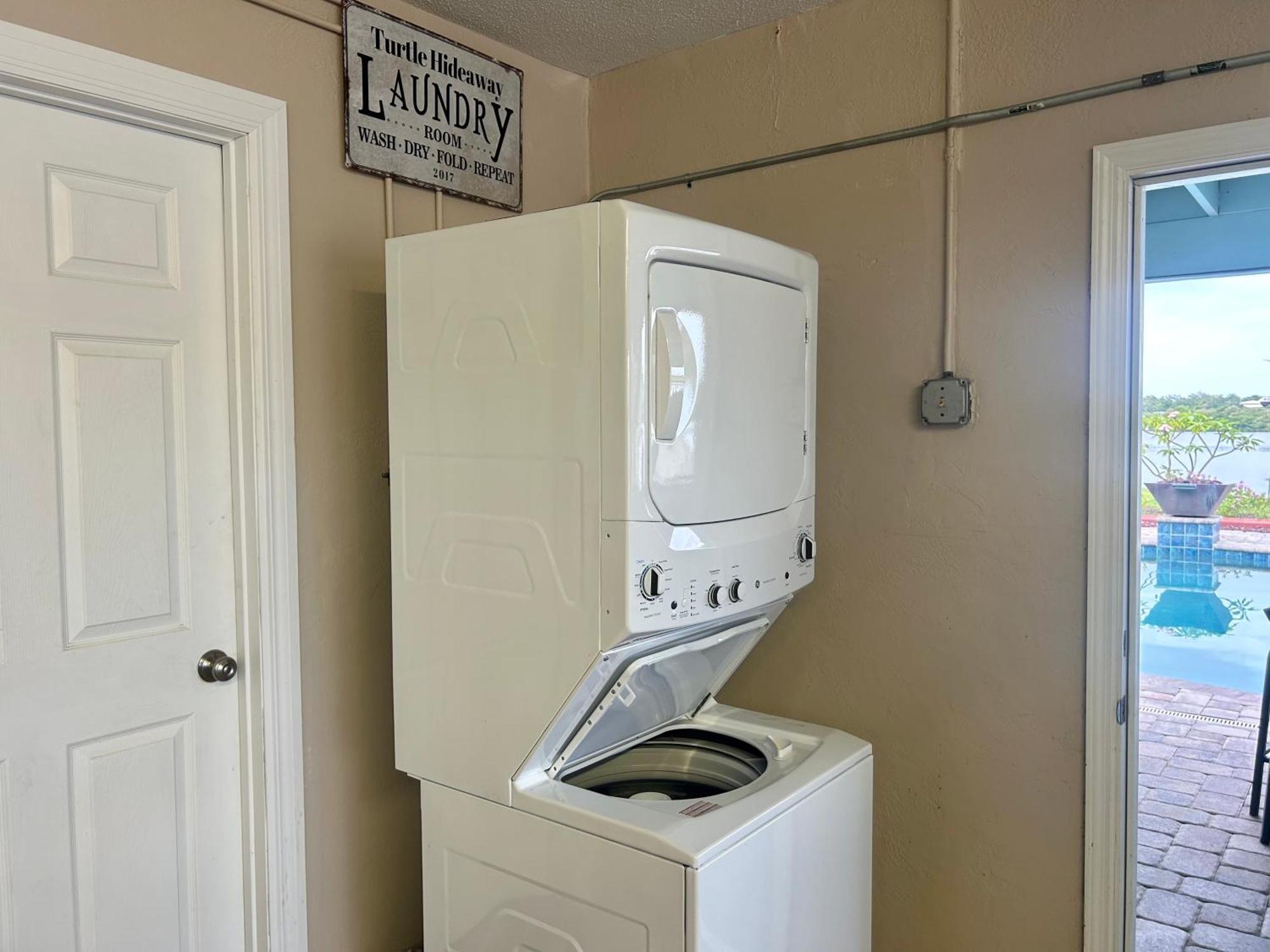Guest Suite - Waterfront -Pool & Hot Tub- Walk To Beach Clearwater Beach Exterior foto