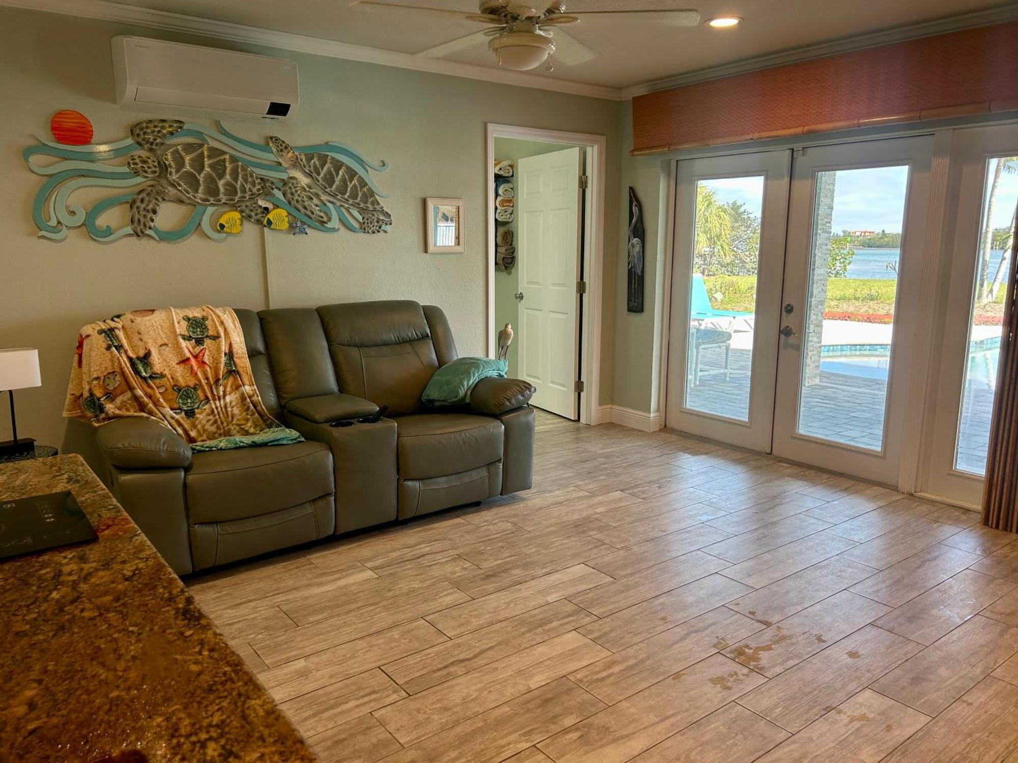 Guest Suite - Waterfront -Pool & Hot Tub- Walk To Beach Clearwater Beach Exterior foto